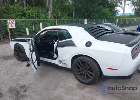 2017 Dodge Challenger T/A 392 z USA, uszkodzony, nr VIN 2C3CDZFJ5HH542678